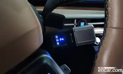 Hyundai Santa Fe 2024 1.6 Автомат в Москве № 608444, миниатюра 9