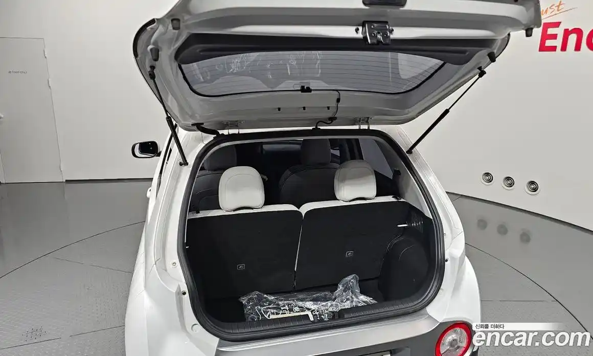 Hyundai Casper 2023 1.0 Автомат в Москве № 608576, фото 20