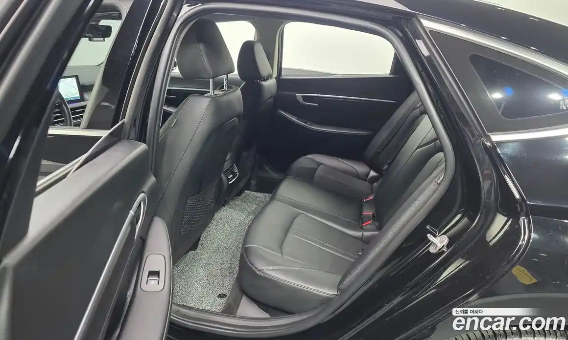 Hyundai Sonata 2024 2.0 Автомат в Москве № 608696, фото 11