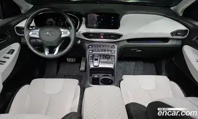 Hyundai Santa Fe 2023 2.2 Автомат в Москве № 608725, миниатюра 7