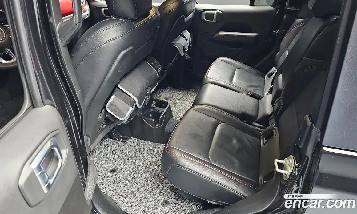 Jeep Gladiator 2023 3.6 Автомат в Москве № 608755, фото 13