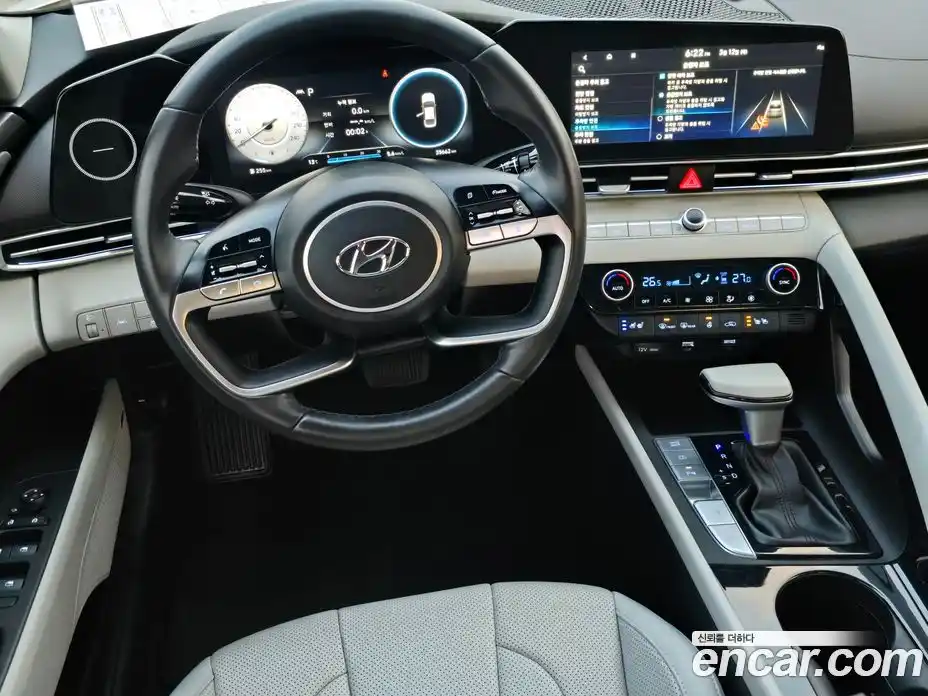 Hyundai Avante 2022 1.6 Автомат в Москве № 608815, фото 11