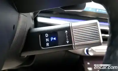 Hyundai Grandeur 2023 2.5 Автомат в Москве № 608943, миниатюра 9