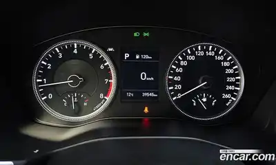 Hyundai Santa Fe 2019 2.0 Автомат в Москве № 608983, миниатюра 8