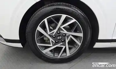 Hyundai Grandeur 2023 1.6 Автомат в Москве № 609012, миниатюра 5