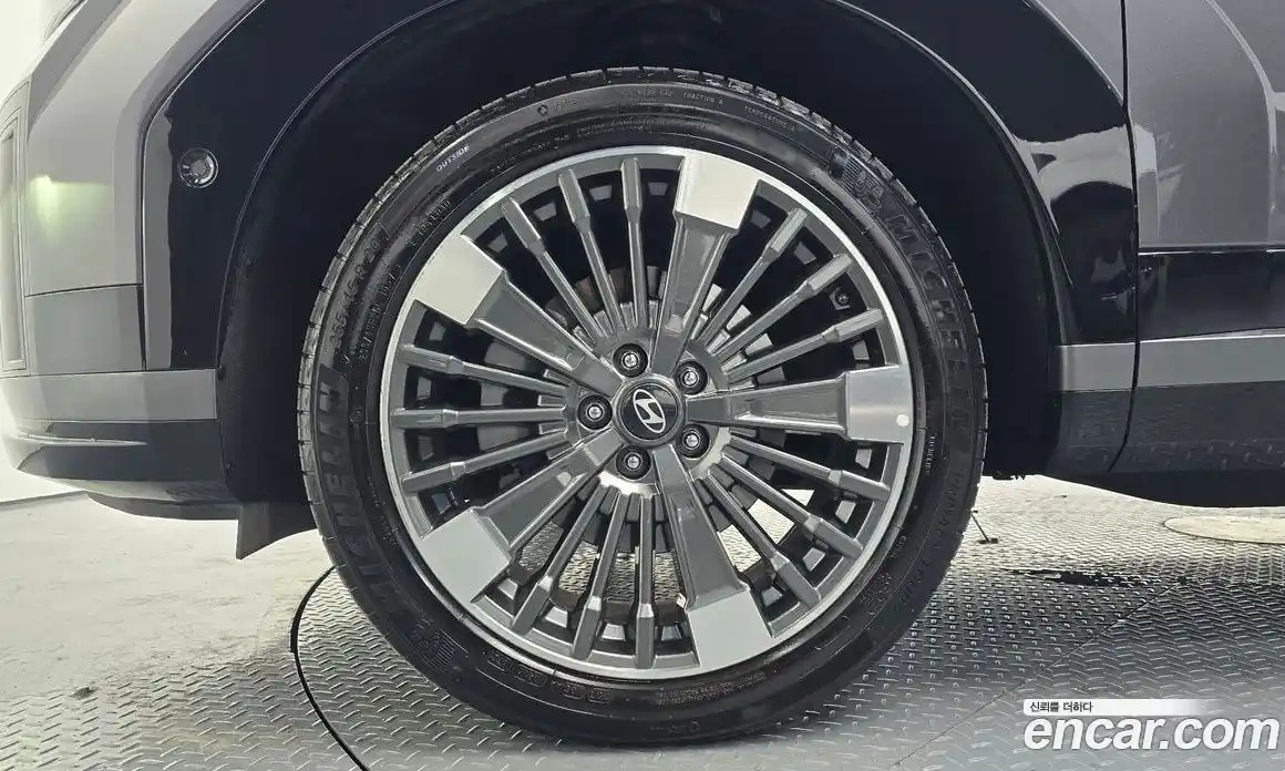 Hyundai Santa Fe 2024 1.6 Автомат в Москве № 609116, фото 5