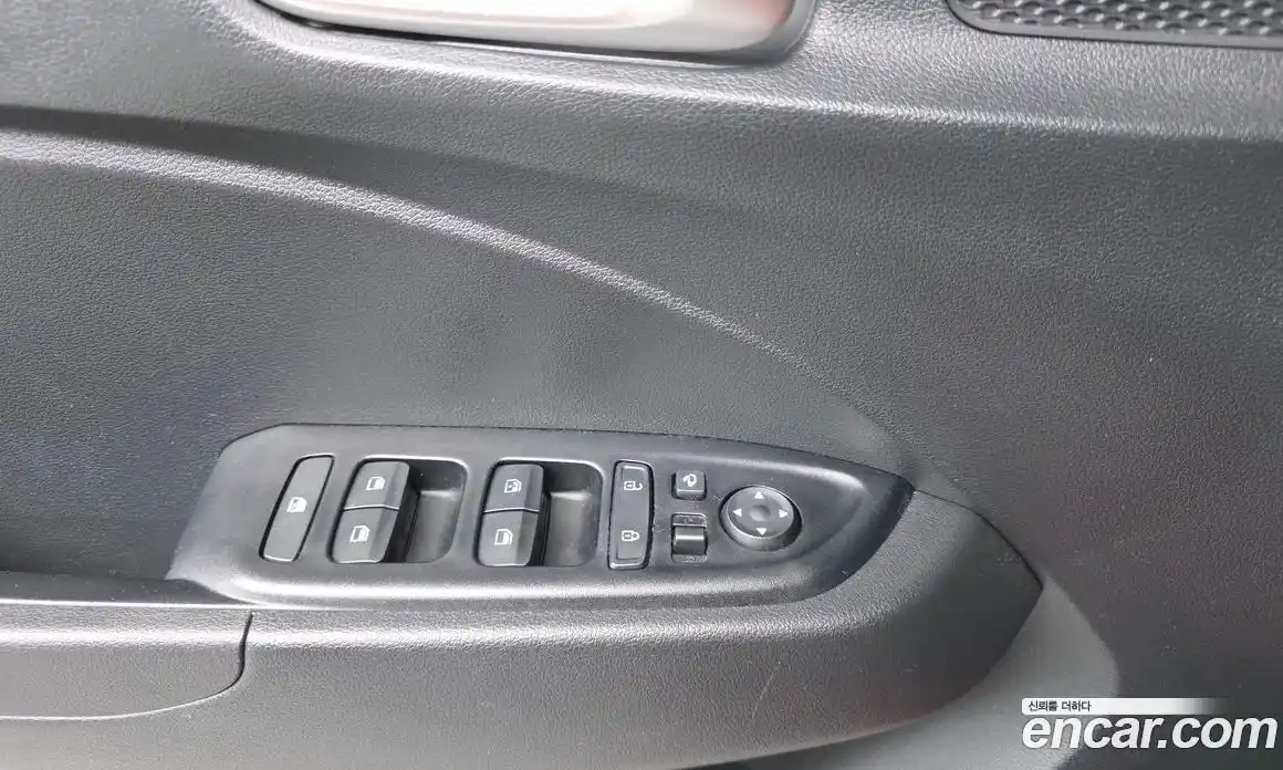 Hyundai Venue 2022 1.6 Автомат в Москве № 609203, фото 12