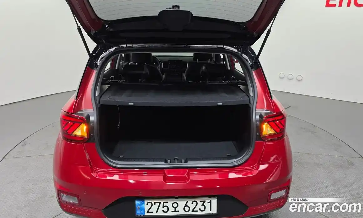 Hyundai Venue 2022 1.6 Автомат в Москве № 609203, фото 20