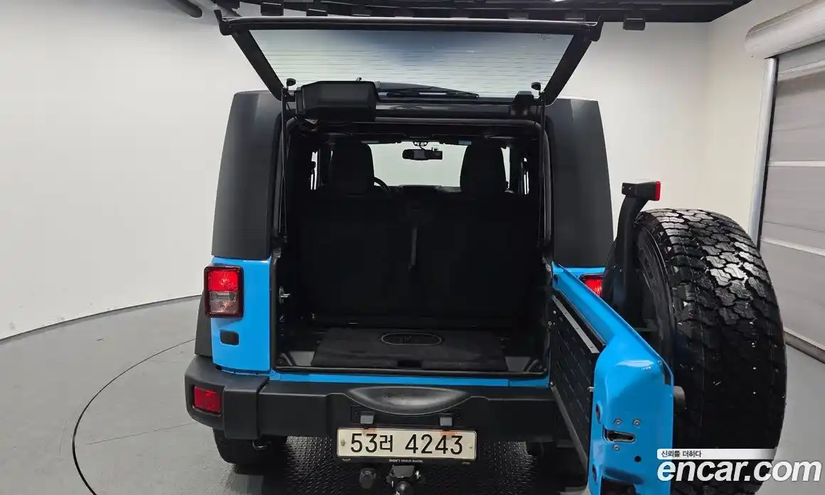 Jeep Wrangler 2017 3.6 Автомат в Москве № 609625, фото 20