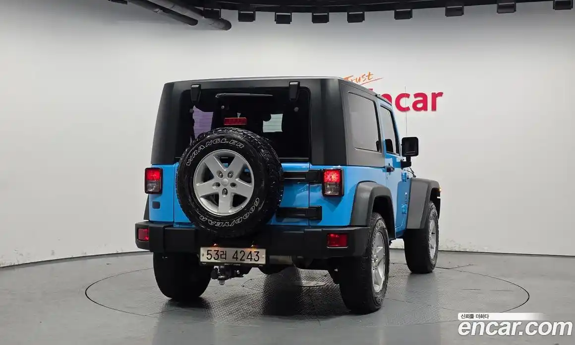 Jeep Wrangler 2017 3.6 Автомат в Москве № 609625, фото 4