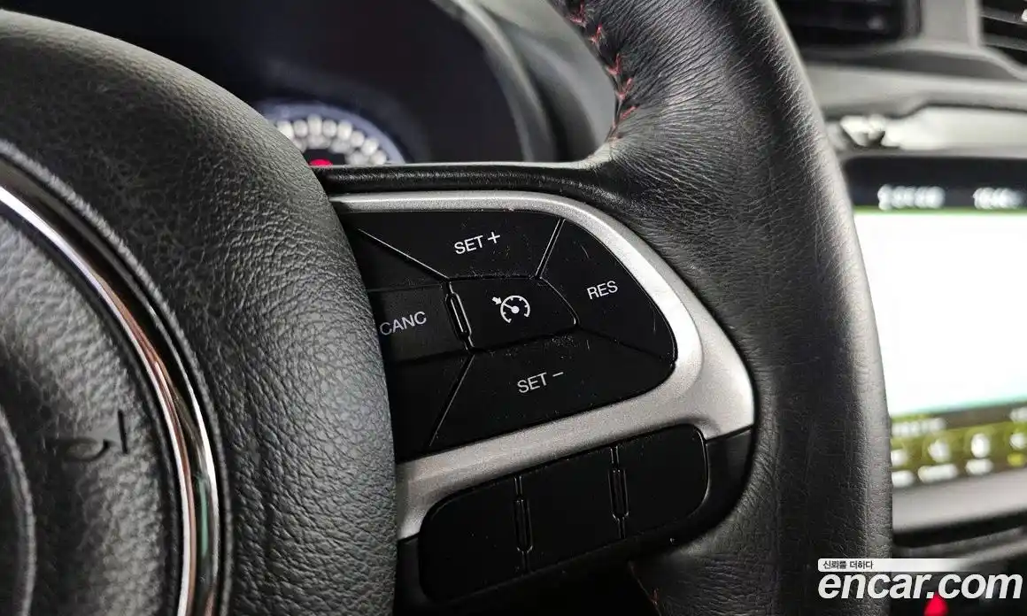 Jeep Renegade 2018 2.0 Автомат в Москве № 609646, фото 19