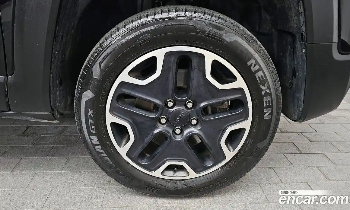 Jeep Renegade 2018 2.0 Автомат в Москве № 609646, фото 5