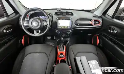 Jeep Renegade 2018 2.0 Автомат в Москве № 609646, миниатюра 7