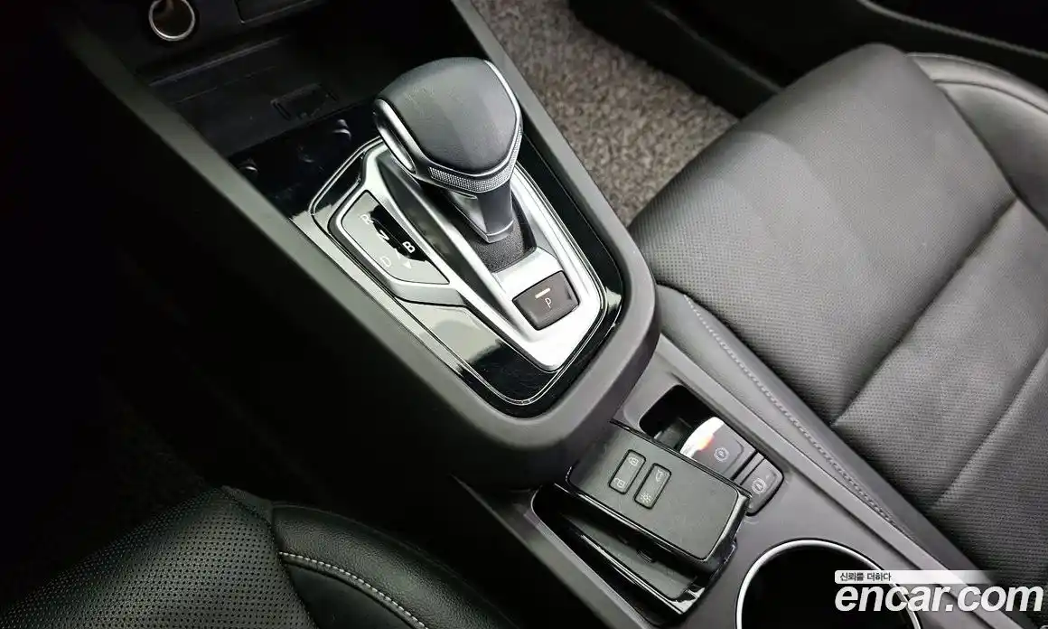 Renault XM3 2023 1.6 Автомат в Москве № 609750, фото 9