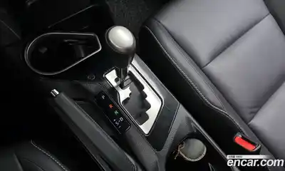 Toyota RAV4 2018 2.5 Автомат в Москве № 609807, миниатюра 9