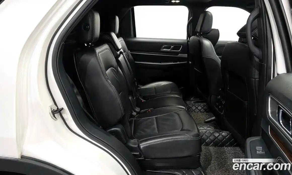 Ford Explorer 2018 2.3 Автомат в Москве № 610146, фото 12