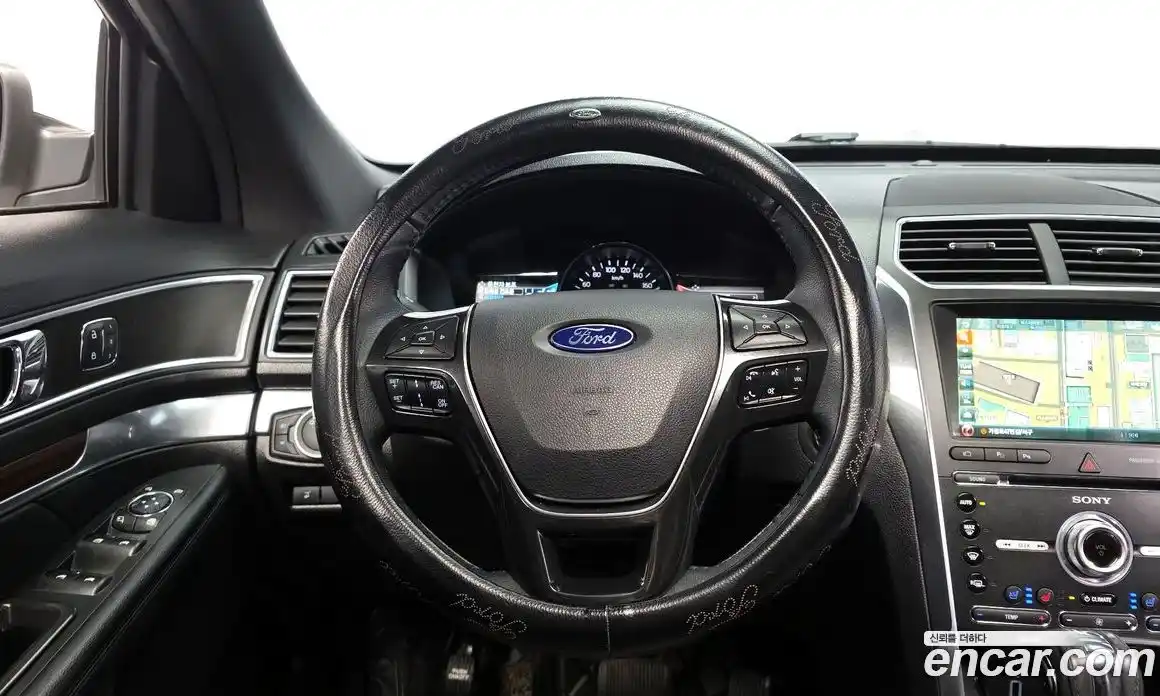 Ford Explorer 2018 2.3 Автомат в Москве № 610146, фото 13