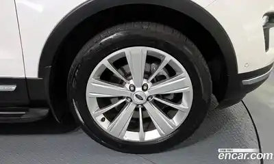 Ford Explorer 2018 2.3 Автомат в Москве № 610146, миниатюра 5