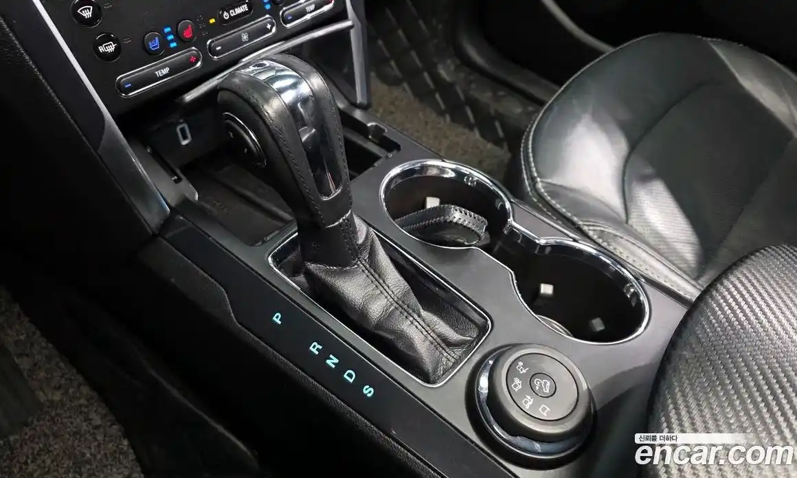 Ford Explorer 2018 2.3 Автомат в Москве № 610146, фото 9