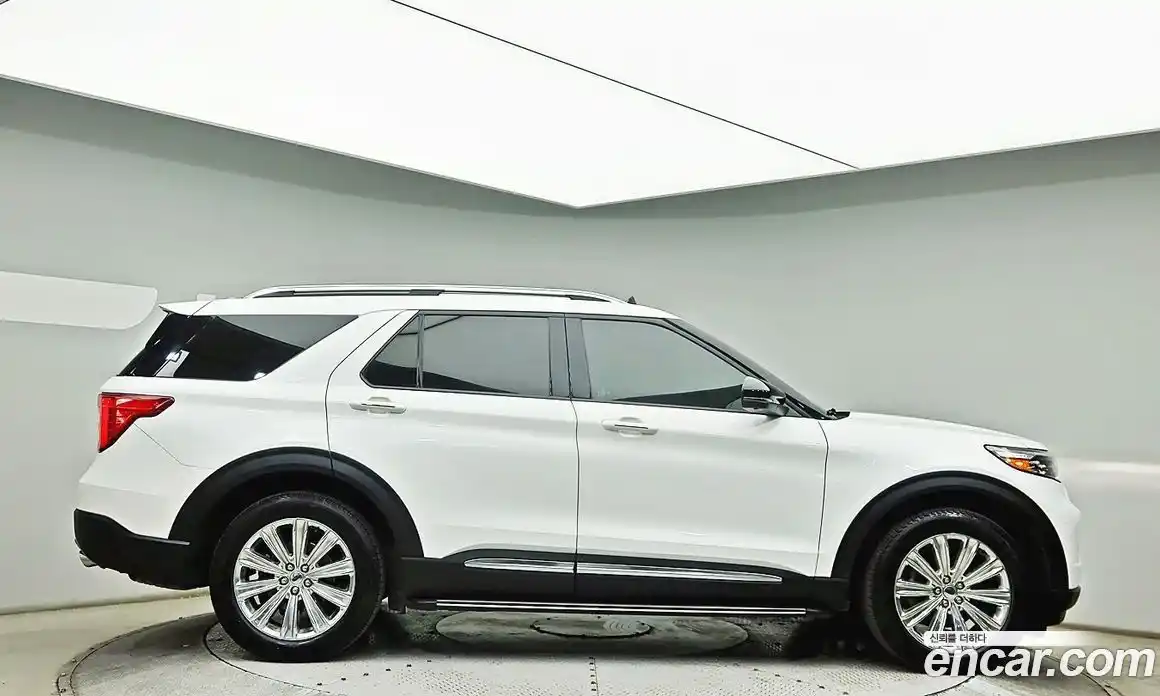 Ford Explorer 2020 2.3 Автомат в Москве № 610320, фото 4