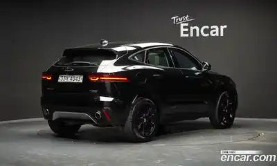 Jaguar E-Pace 2018 2.0 Автомат в Москве № 610782, миниатюра 2