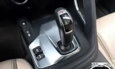 Jaguar E-Pace 2018 2.0 Автомат в Москве № 610782, миниатюра 9