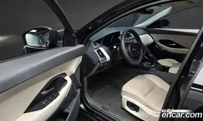 Jaguar E-Pace 2018 2.0 Автомат в Москве № 610782, миниатюра 10