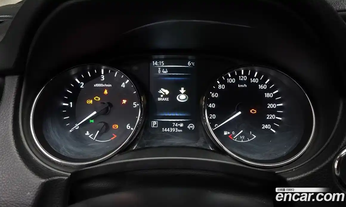 Nissan Qashqai 2016 1.6 Автомат в Москве № 611338, фото 8