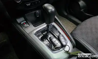 Nissan Qashqai 2016 1.6 Автомат в Москве № 611338, миниатюра 9