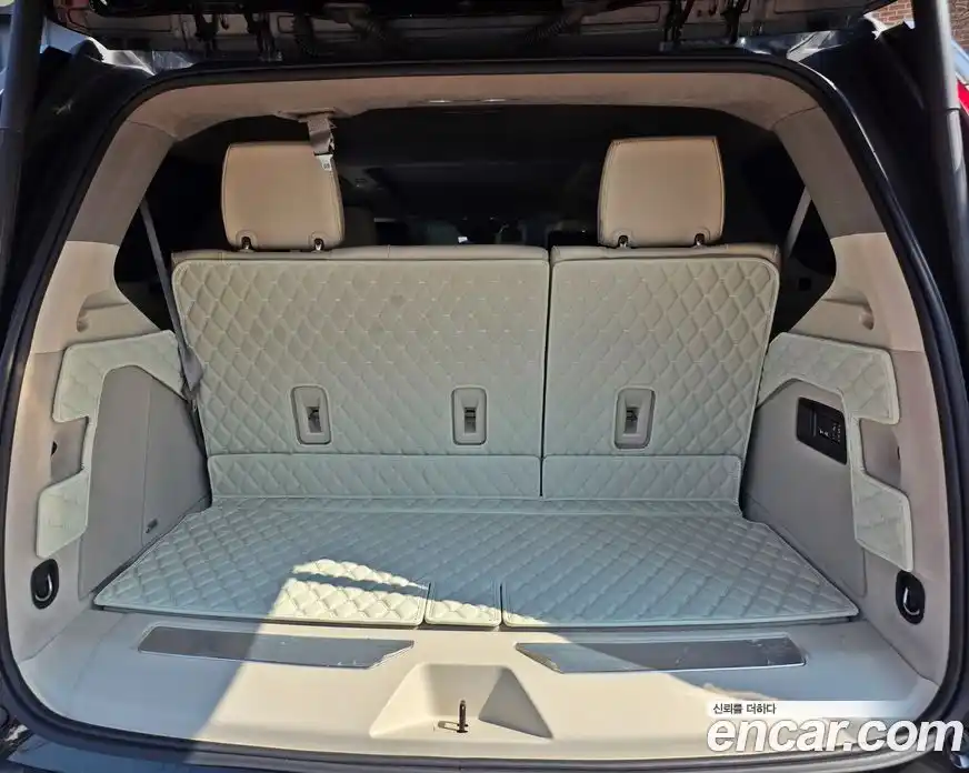 Cadillac Escalade 2022 6.2 Автомат в Москве № 611552, фото 12