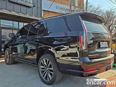 Cadillac Escalade 2022 6.2 Автомат в Москве № 611552, миниатюра 2