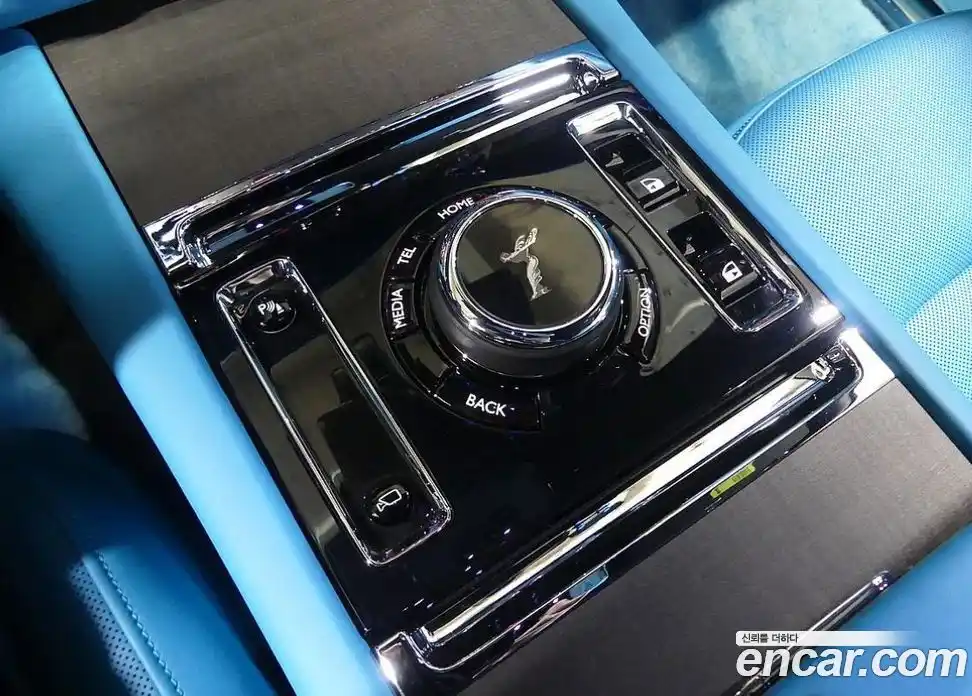 Rolls-Royce Spectre 2025 0.3 Автомат в Москве № 611797, фото 16