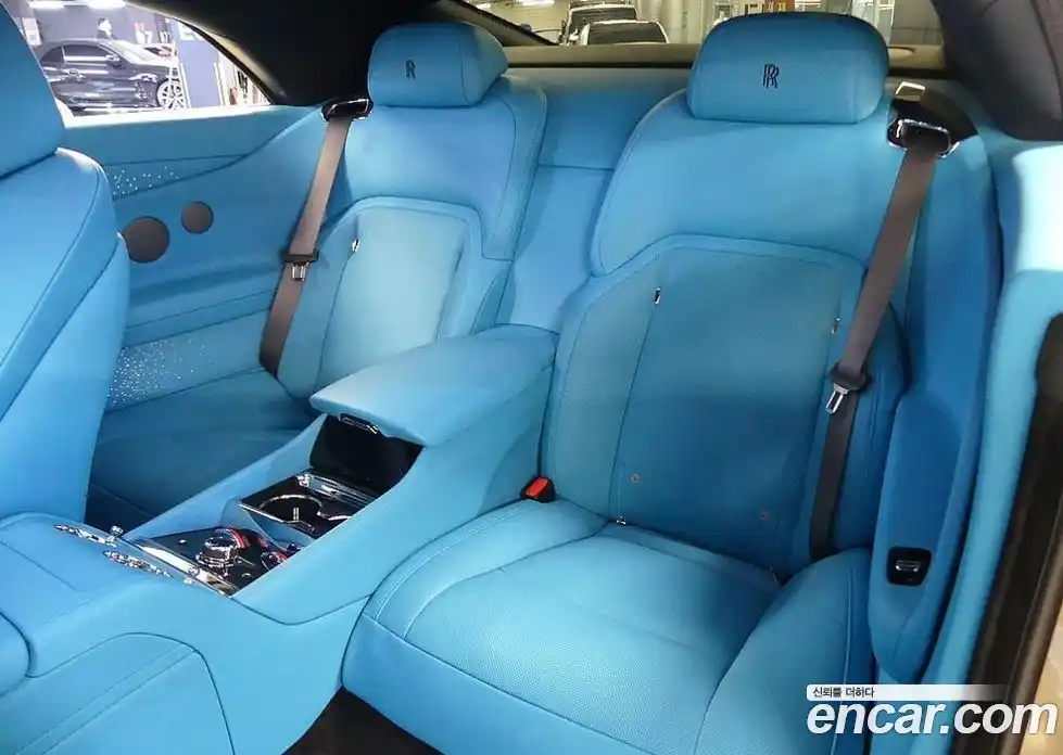 Rolls-Royce Spectre 2025 0.3 Автомат в Москве № 611797, фото 19