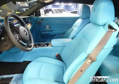 Rolls-Royce Spectre 2025 0.3 Автомат в Москве № 611797, миниатюра 7