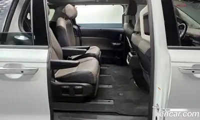 Kia Canival 2024 1.6 Автомат в Москве № 612205, миниатюра 11