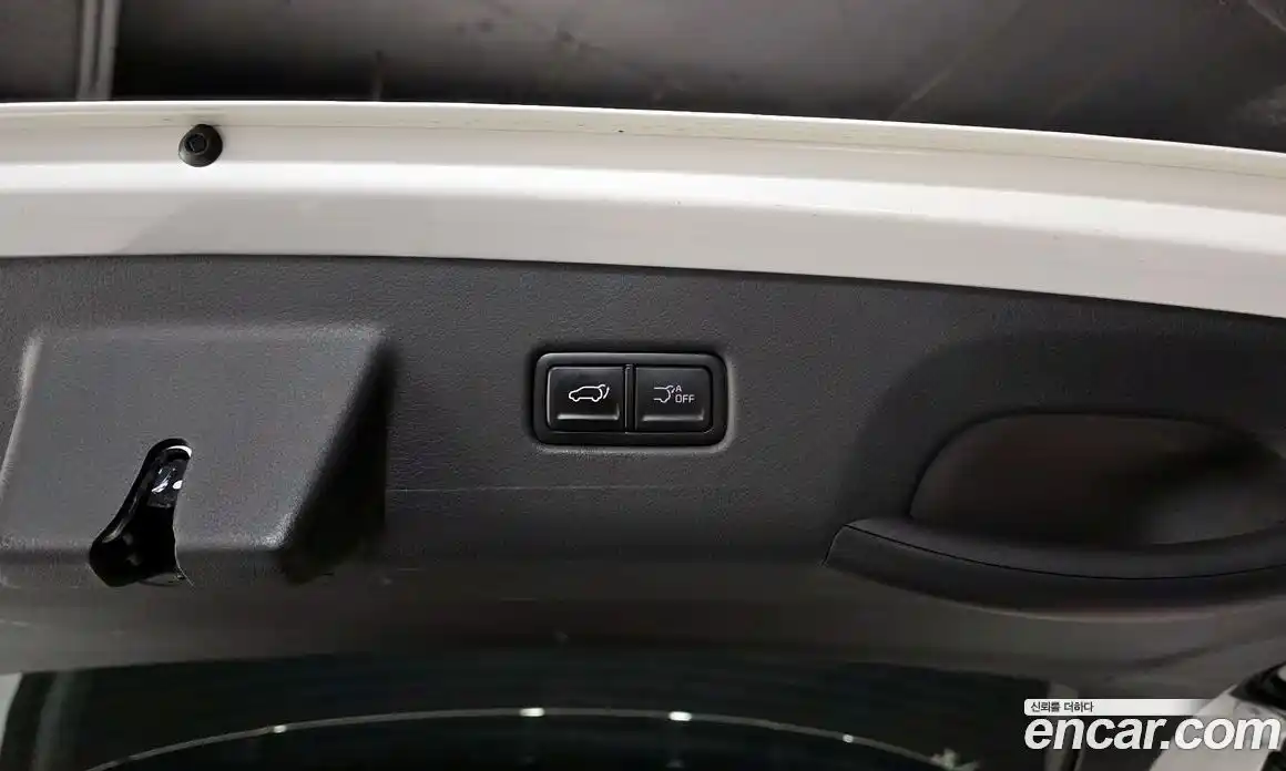 Kia Canival 2024 1.6 Автомат в Москве № 612205, фото 19