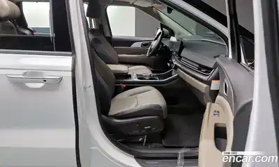 Kia Canival 2024 1.6 Автомат в Москве № 612205, миниатюра 10