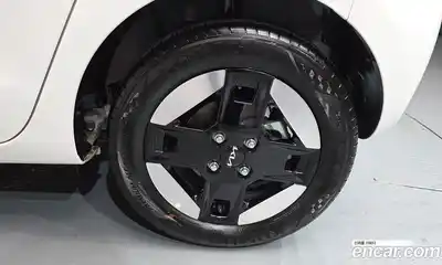 Kia Ray 2024 0.1 Автомат в Москве № 612650, миниатюра 4