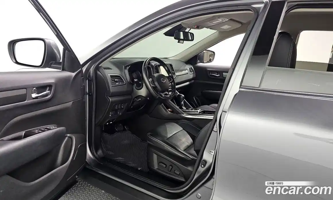 Renault QM6 2023 2.0 Автомат в Москве № 612727, фото 10