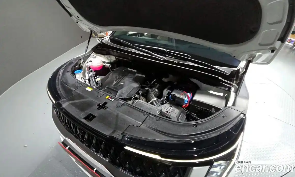 Kia Canival 2024 3.5 Автомат в Москве № 612819, фото 6