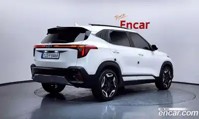 Kia Seltos 2024 1.6 Автомат в Москве № 612997, миниатюра 2