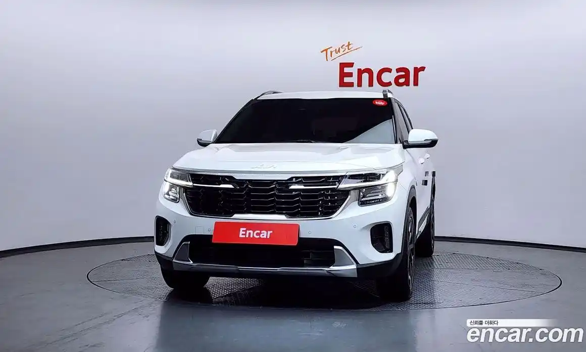 Kia Seltos 2024 1.6 Автомат в Москве № 612997, фото 3