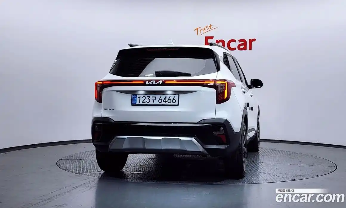 Kia Seltos 2024 1.6 Автомат в Москве № 612997, фото 4