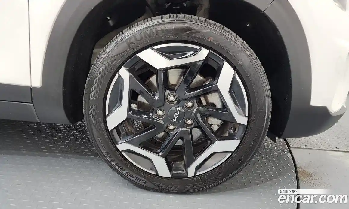 Kia Seltos 2024 1.6 Автомат в Москве № 612997, фото 5