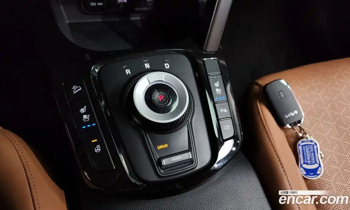 Kia Seltos 2024 1.6 Автомат в Москве № 612997, фото 9