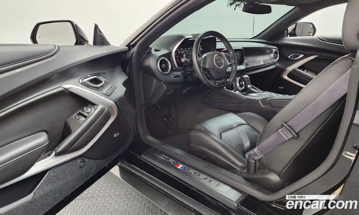 Chevrolet Camaro 2017 6.2 Автомат в Москве № 613033, фото 10