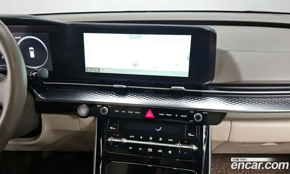 Kia Canival 2023 2.2 Автомат в Москве № 613048, фото 14