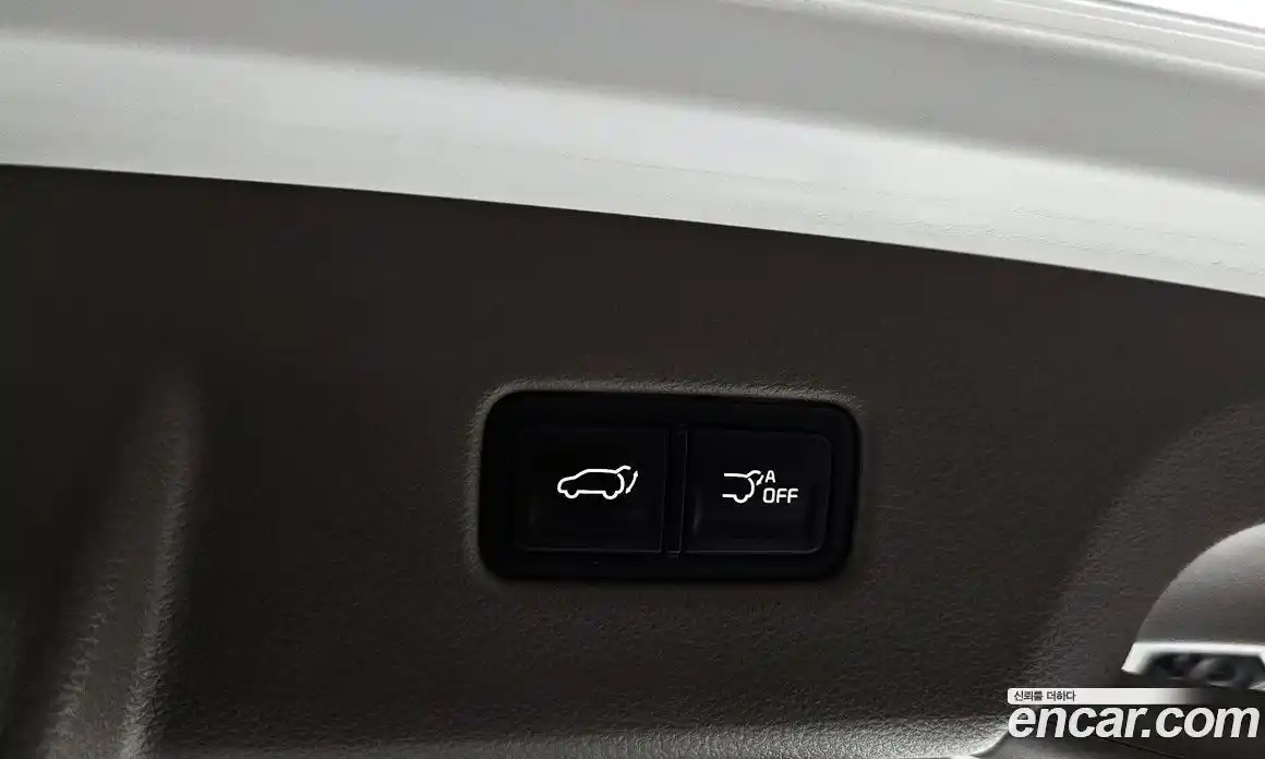 Kia Canival 2023 2.2 Автомат в Москве № 613048, фото 16