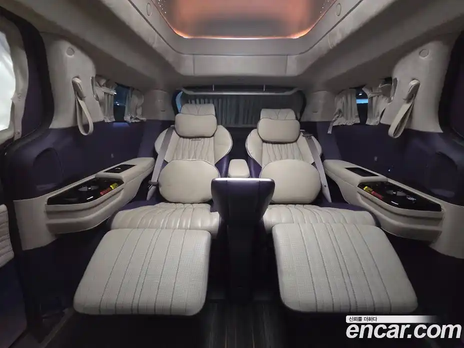 Kia Canival 2023 3.5 Автомат в Москве № 613100, фото 15