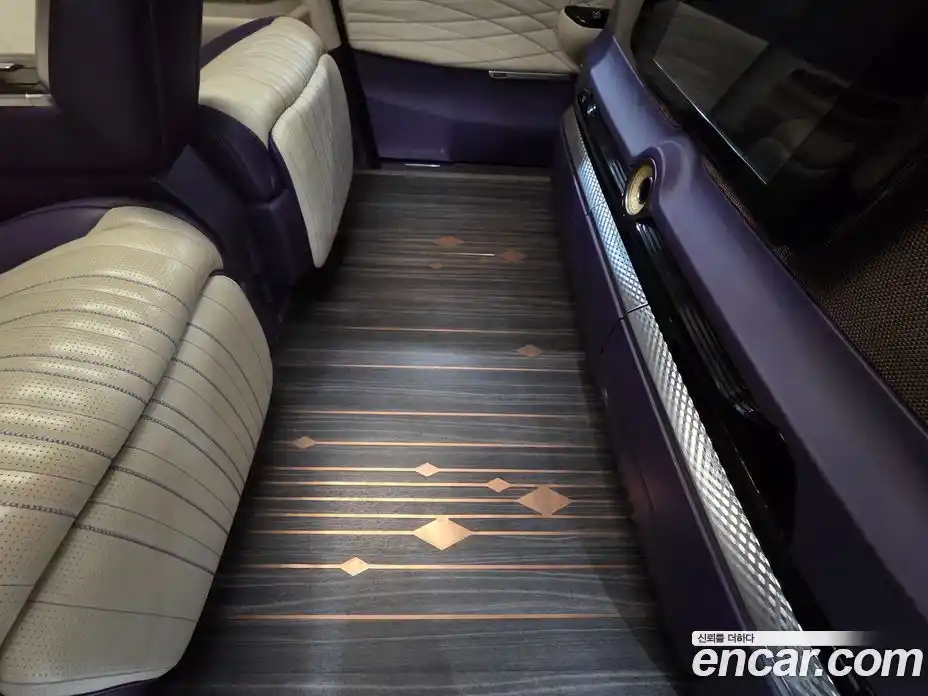 Kia Canival 2023 3.5 Автомат в Москве № 613100, фото 18